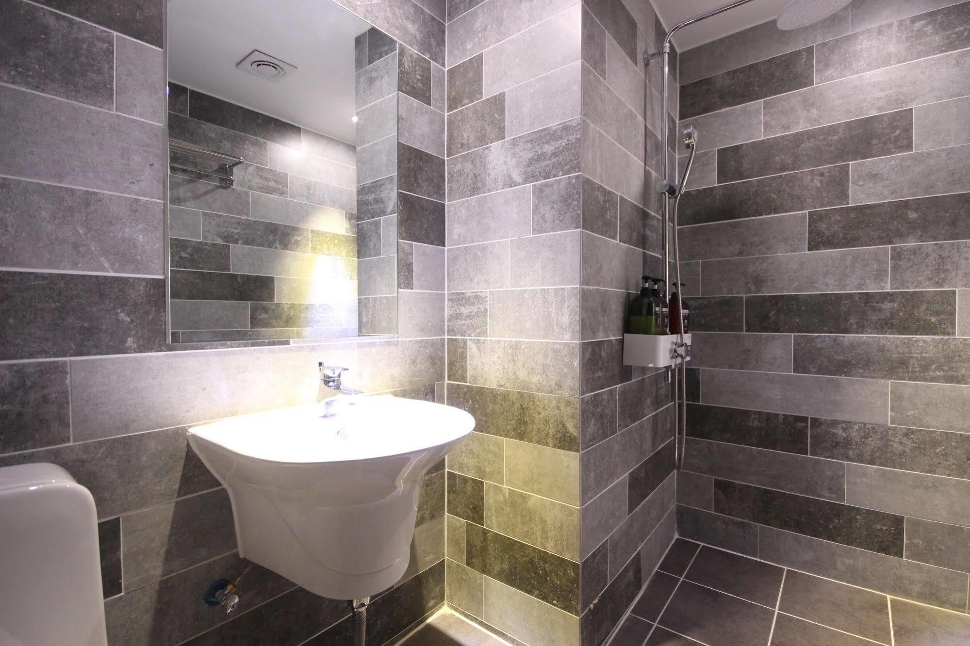 The May Hotel Busan Ngoại thất bức ảnh